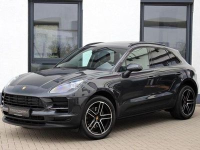 Gebraucht Porsche Macan 245 PS (180 kW) 2018 Vulkangrau metallic SUV