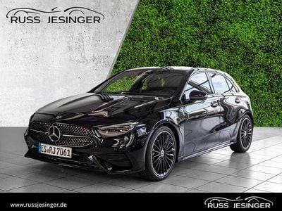 Gebraucht Mercedes A200 AMG 163 PS (119 kW) 2025 Metalliclack kosmosschwarz Limousine