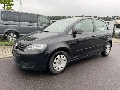 Gebraucht VW Golf Plus Cross Trendline 110 PS (80 kW) 2010 Deep black perleffekt Kleinwagen