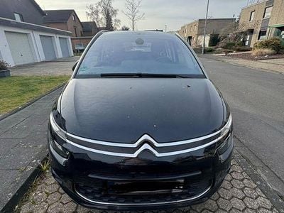 Schwarz Gebraucht 2015 Citroën C4 Picasso SELECTION Van / Kleinbus | 8.000 € (Etwas zu teuer)