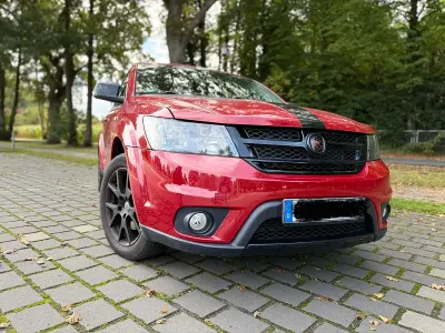 Gebraucht Fiat Freemont 170 PS (125 kW) 2015 Rot SUV
