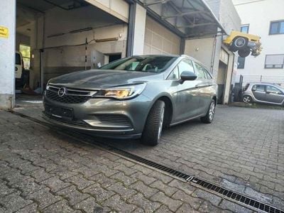 Używany Opel Astra S 136 KM (100 kW) 2019 Szary Kombi