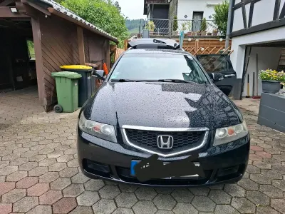 Gebraucht Honda Accord 140 PS (102 kW) 2006 Schwarz Kombi