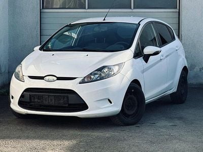 Second-hand Ford Fiesta 90 CP (66 kW) 2009 Alb Berlinǎ