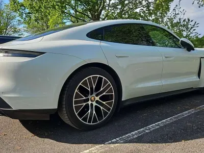 Brugt Porsche Taycan 350 kW (476 HK) 2021 Hvid Sedan