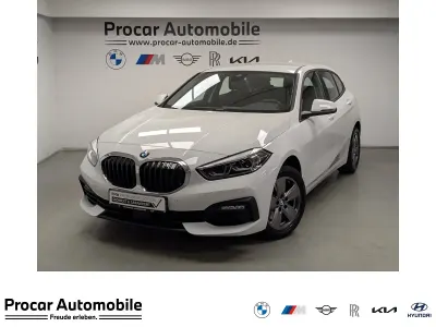 Gebraucht BMW 118 Advantage 136 PS (100 kW) 2022 Alpinweiss Kleinwagen