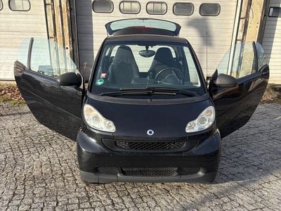 Schwarz Gebraucht 2009 Smart ForTwo Coupé Coupé | 2.999 € (Fairer Preis)