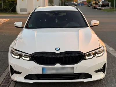 Gebraucht BMW 318 150 PS (110 kW) 2022 Weiß Kombi