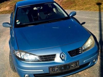 Gebraucht Renault Laguna II Dynamique 135 PS (99 kW) 2005 Blau Limousine