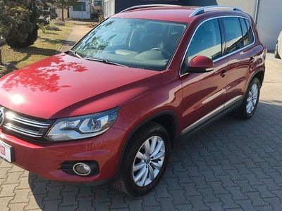 Gebraucht VW Tiguan Style 140 PS (102 kW) 2012 Rot SUV
