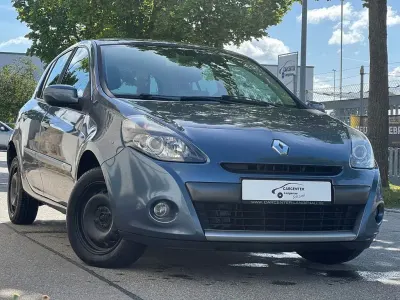 Gebraucht Renault Clio Dynamique 75 PS (55 kW) 2011 Blau Kleinwagen