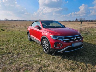 Gebraucht VW T-Roc Cabriolet 110 PS (80 kW) 2023 Rot Cabrio