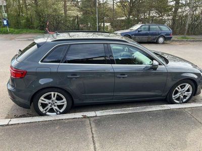 gebraucht Audi A3 Sportback 2.0 TDI S tronic sport LED ACC Virtua