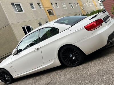 BMW 330 Cabriolet