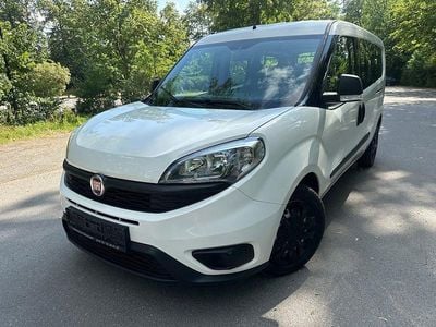 Gebraucht Fiat Doblò 95 PS (69 kW) 2018 Weiß Van / Kleinbus