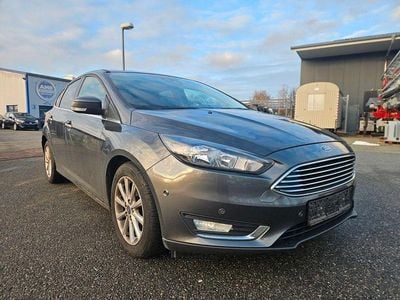 Usata Ford Focus Titanium 125 CV (91 kW) 2017 Grigio Berlina
