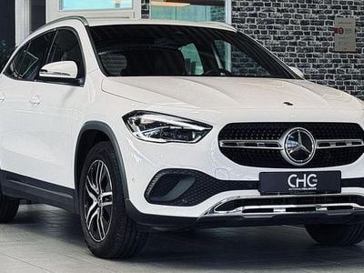 Weiß Gebraucht 2021 Mercedes GLA200 SUV | 28.990 € (Fairer Preis)