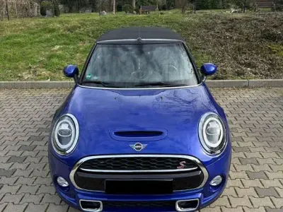 Gebraucht Mini Cooper S 192 PS (141 kW) 2018 Blau Kleinwagen