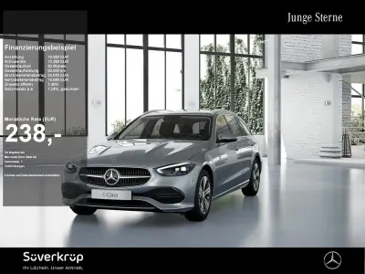 Gebraucht Mercedes C200 Avantgarde 163 PS (119 kW) 2023 Silber Limousine