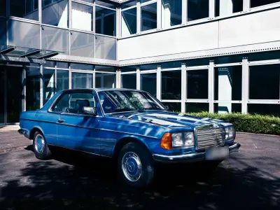 Brugt Mercedes 280 177 HK (130 kW) 1980 Blå Coupe