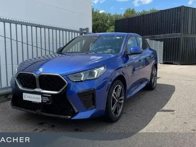Gebraucht BMW X2 M Sport 163 PS (119 kW) 2025 Blau SUV