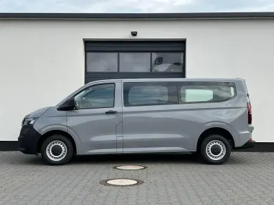 Neu VW Transporter 150 PS (110 kW) 2026 Stone grey Van