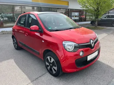 Second-hand Renault Twingo Liberty 71 CP (52 kW) 2016 Roșu Hatchback