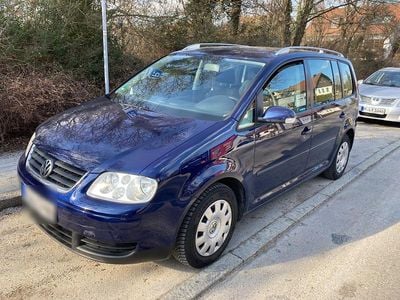 Gebraucht VW Touran Trendline 150 PS (110 kW) 2004 Blau Van / Kleinbus