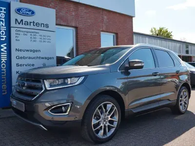 Gebraucht Ford Edge Titanium 209 PS (153 kW) 2016 Magneticgrau metallic SUV