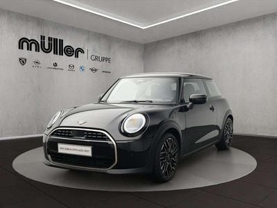 Gebraucht Mini Cooper Favoured 156 PS (114 kW) 2024 Midnight black ii Kleinwagen