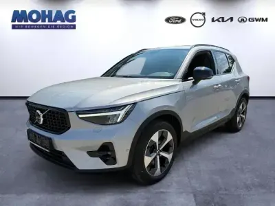Gebraucht Volvo XC40 Ultimate 197 PS (144 kW) 2023 Silber SUV