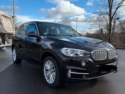 Gebraucht BMW X5 Performance 313 PS (230 kW) 2017 Braun SUV