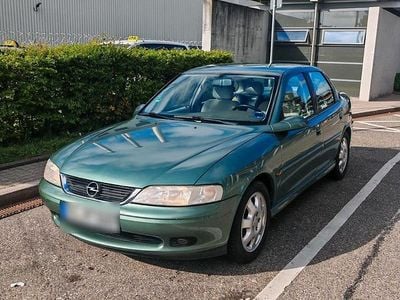 Second-hand Opel Vectra Elegance 136 CP (100 kW) 1999 Verde Berlinǎ