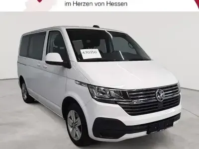 Gebraucht VW Multivan Comfortline 204 PS (150 kW) 2024 Candyweiss Van / Kleinbus