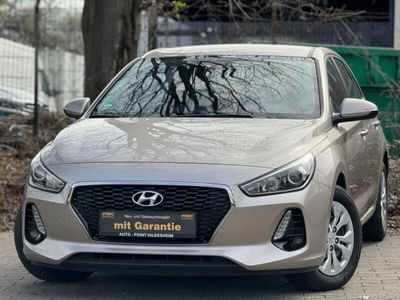 gebraucht Hyundai i30 Select"KLIMA"PDC"ALLWETTER"SPURHALTE"AUX"