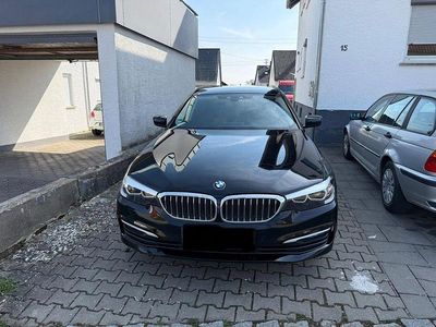 Gebraucht BMW 530 Sport Line 252 PS (185 kW) 2019 Schwarz Kombi