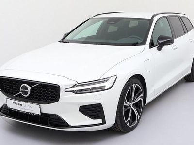 Weiß Gebraucht 2025 Volvo V60 Plus Kombi | 38.950 € (Superpreis)