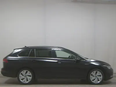 Brugt VW Golf VIII Style 150 HK (110 kW) 2022 Sort Stationcar
