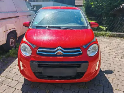 Gebraucht Citroën C1 82 PS (60 kW) 2016 Rot Kleinwagen