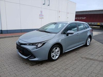 Gebraucht Toyota Corolla 122 PS (89 kW) 2022 Silber Limousine