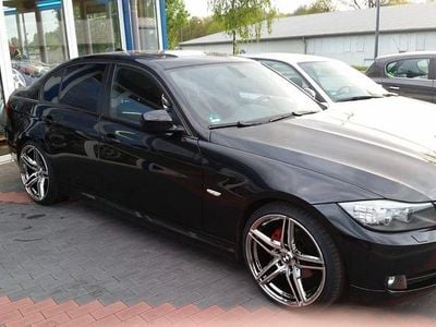 Gebraucht BMW 318 M Sport 143 PS (105 kW) 2009 Schwarz Limousine