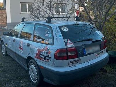 Gebraucht Volvo V40 107 PS (78 kW) 1997 Schwarz Kombi