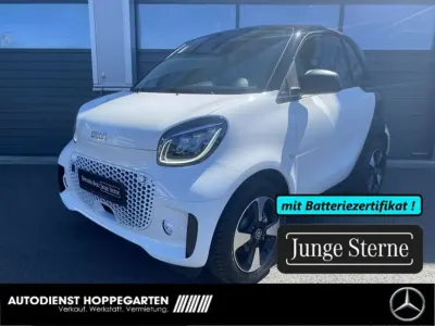 Gebraucht Smart ForTwo Coupé Exclusive 60 kW (82 PS) 2024 Bodypanels in white Kleinwagen
