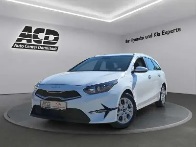 Gebraucht Kia Ceed Sportswagon 160 PS (117 kW) 2023 Cararraweiß Kombi