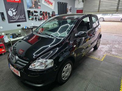 Usata VW Fox 54 CV (39 kW) 2006 Nero Utilitaria