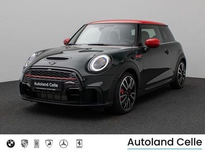 Gebraucht Mini John Cooper Works 231 PS (169 kW) 2022 Rebel grün unic19schwarz Kleinwagen
