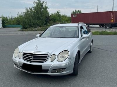 Mercedes E220