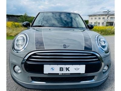 Gebraucht Mini Cooper D 116 PS (85 kW) 2019 Grau metallic moonwalk grey (metallic)grau Kleinwagen