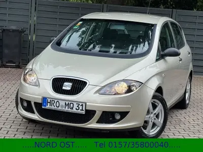 Gebraucht Seat Altea Fresh 102 PS (75 kW) 2005 Gold Van / Kleinbus