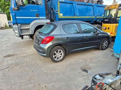 Gebraucht Peugeot 207 Filou 95 PS (69 kW) 2008 Limousine